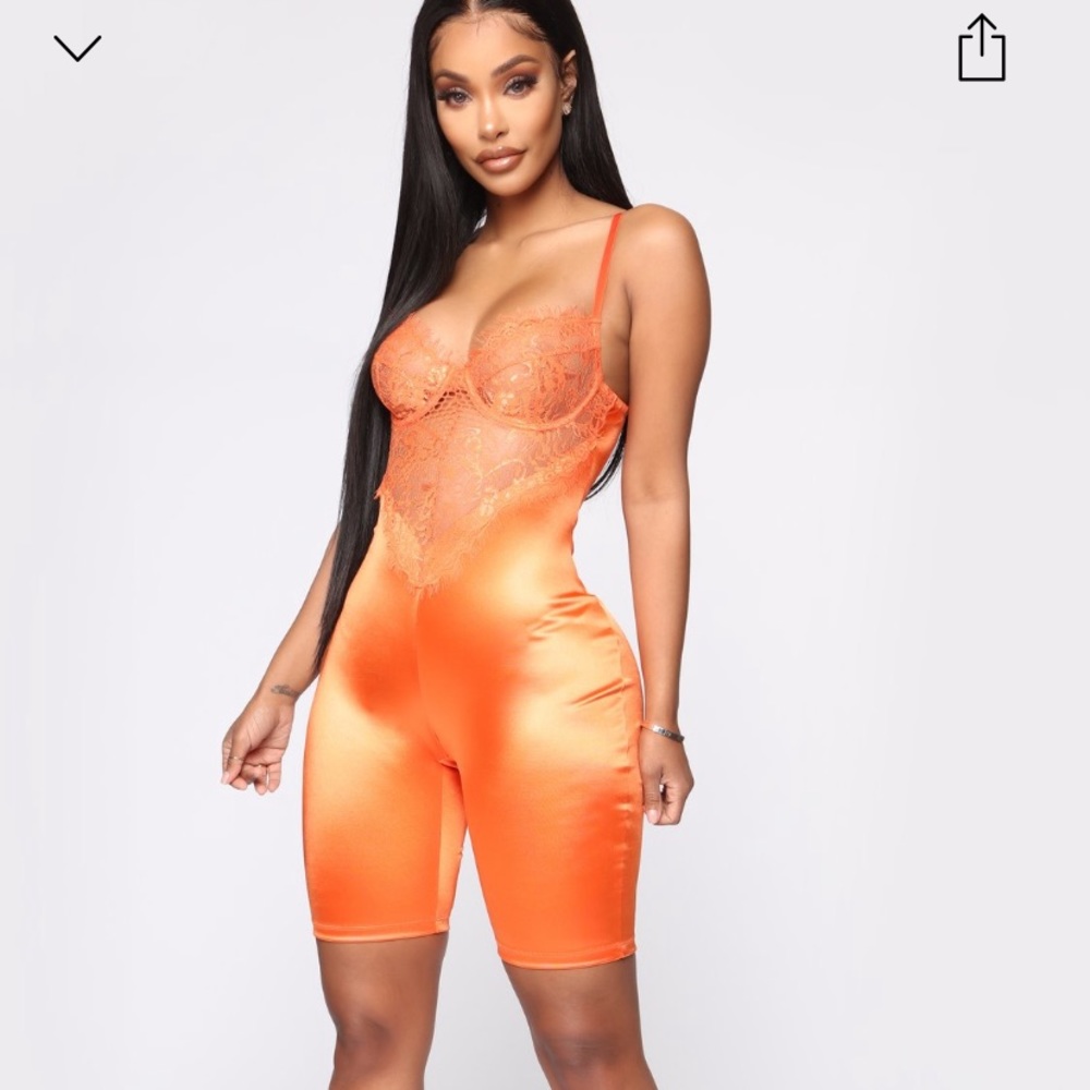 Fashion nova romper